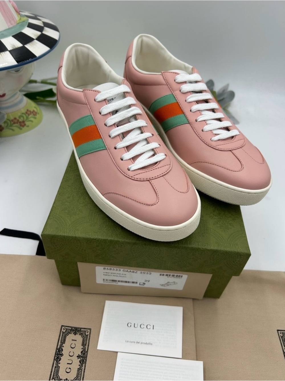 Women’s Gucci MIRO soft Leather Web sneakers size 39 made in Italy